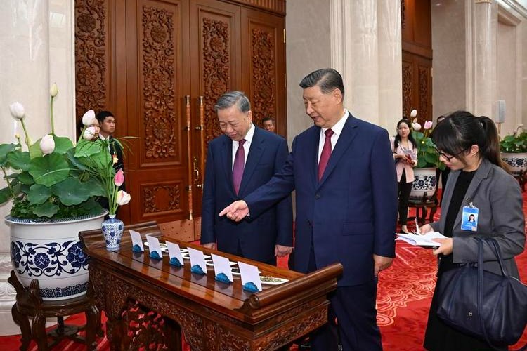 Memorable tea chats between Xi, Vietnamese leaders