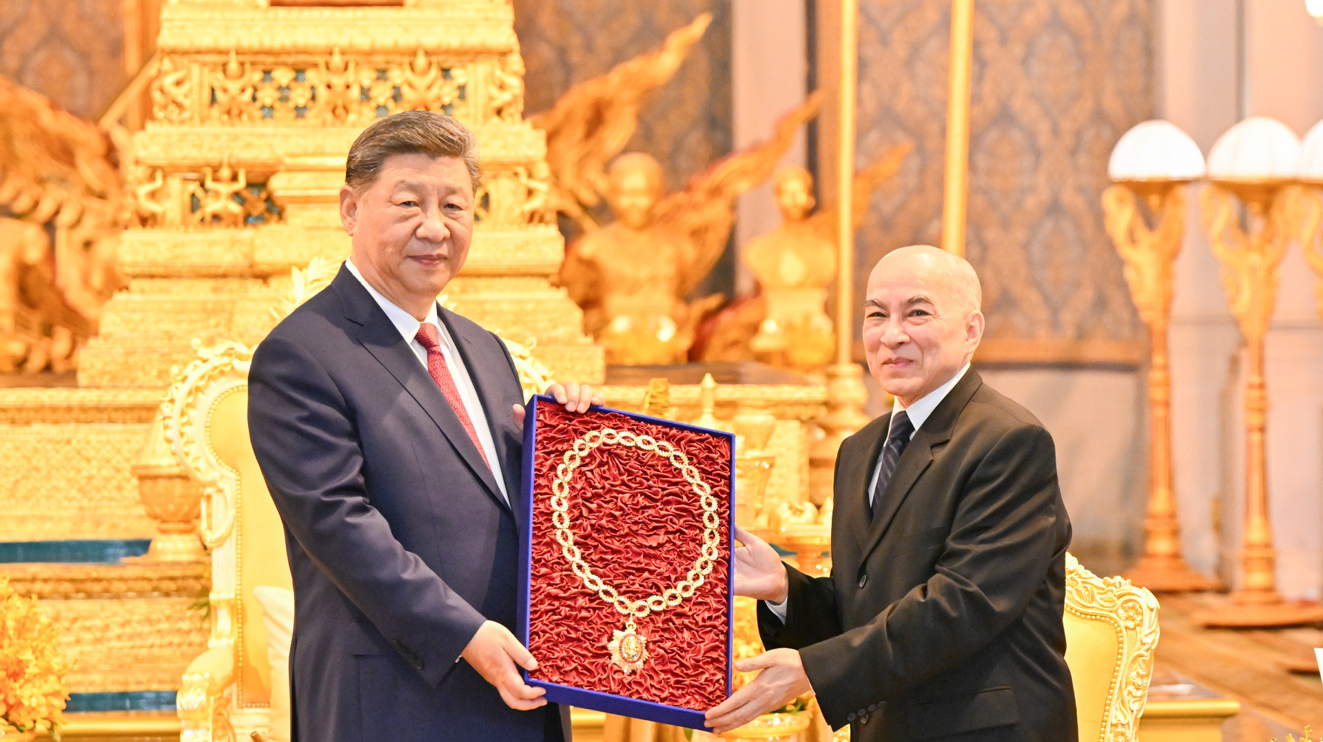 Xi: Carry forward ironclad friendship