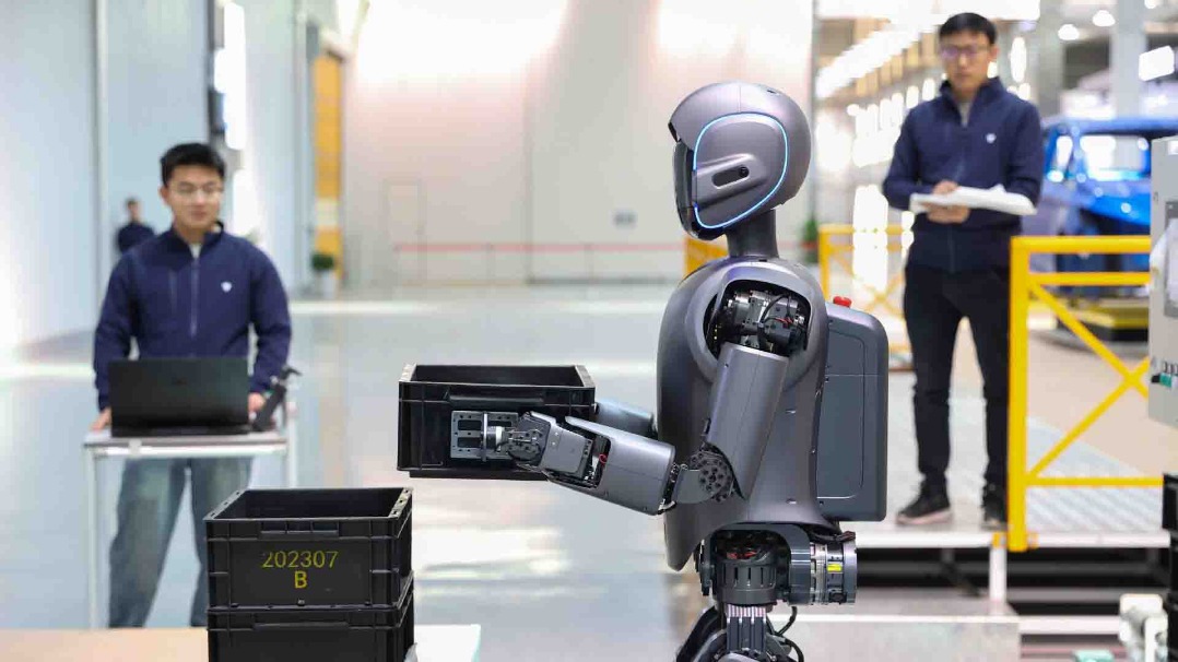 A look at China's economic data in Q1 2025